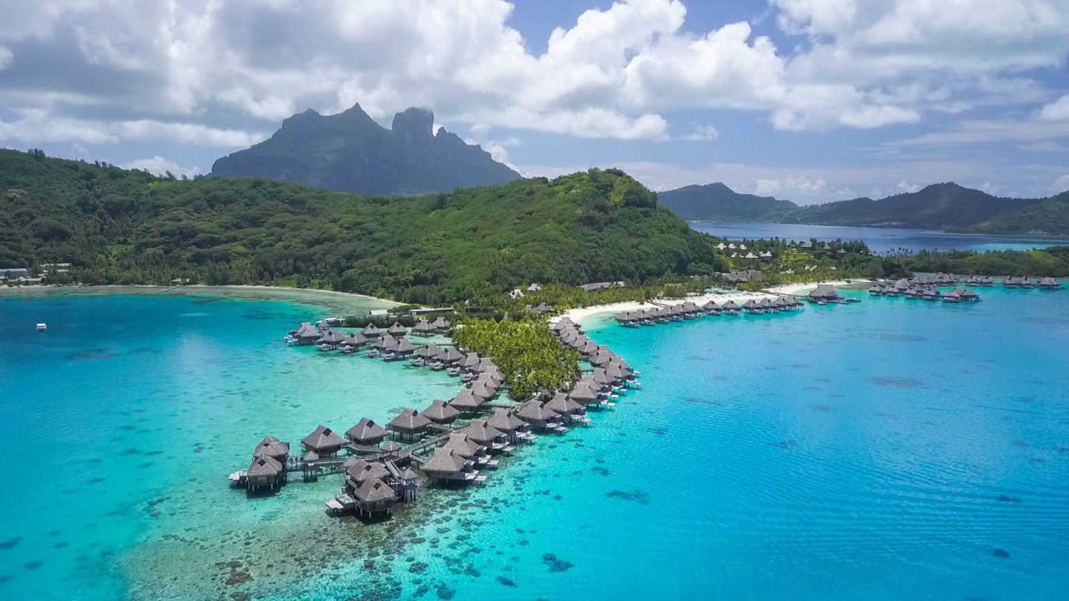 Conrad Bora Bora Nui: A Review » The Awkward Tourist